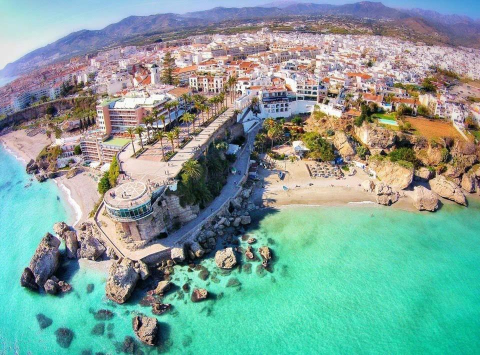 Apartamento Capistrano Village Nerja Exterior photo
