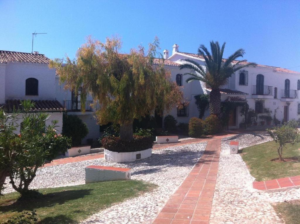 Apartamento Capistrano Village Nerja Exterior photo